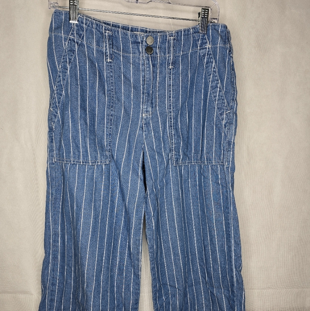 Seven7 Jeans Blue White Striped Lightweight Chambray Cropped Wide Leg 4